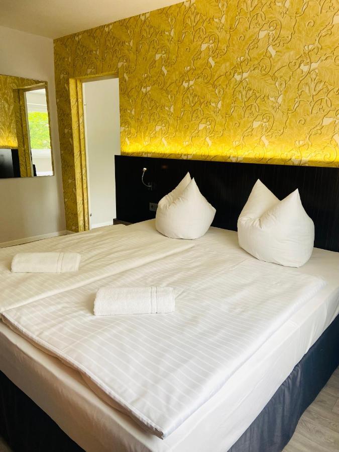 Hotel 22 Dessau-Rosslau Ngoại thất bức ảnh